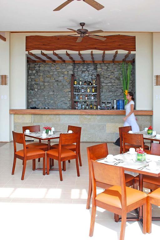 Almont Beach Resort Surigao Exterior photo