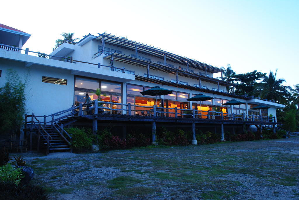 Almont Beach Resort Surigao Exterior photo