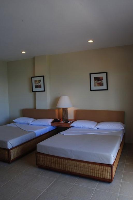 Almont Beach Resort Surigao Room photo